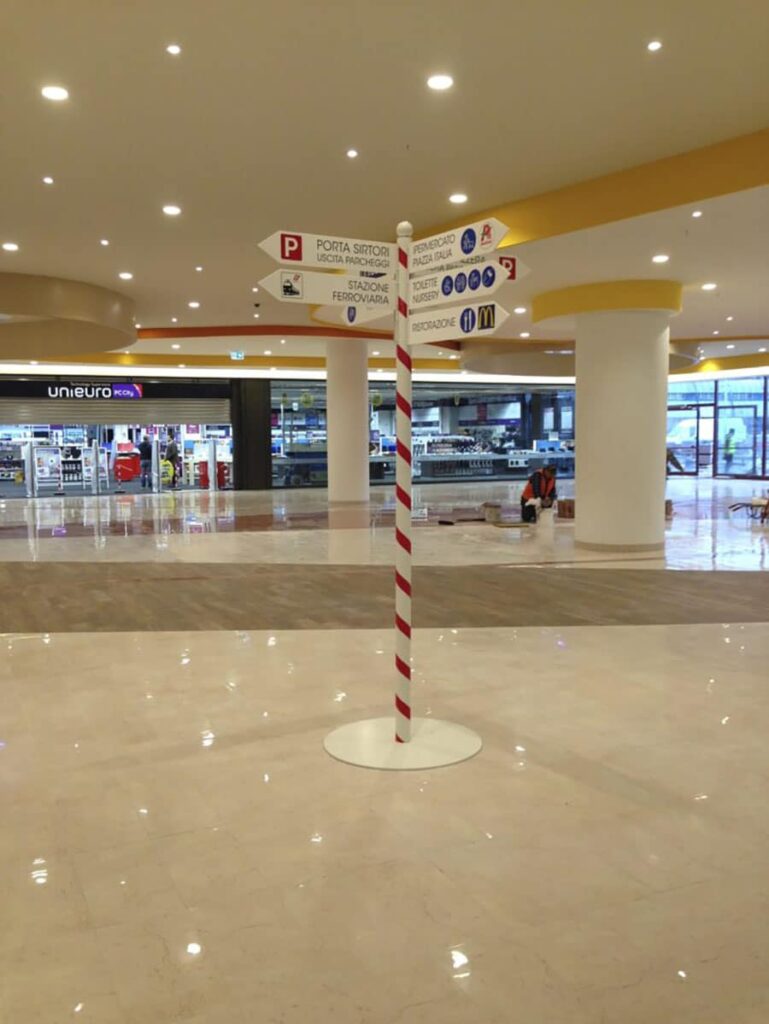 Allestimenti-Leodari-Pubblicita-Vicenza-Leodari-Pubblicita-Vicenza-Ristorazione-1-773X1030-1