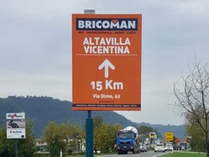 Cartelli-Stradali-Bricoman-Leodari-Pubblicita-Vicenza