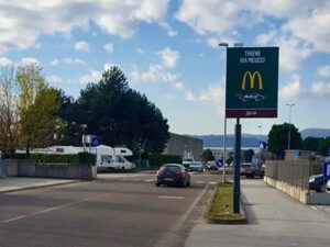 Cartelli-Stradali-Mc-Donald-Thiene-Leodari-Pubblicita-Vicenza