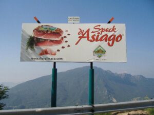 Cartelli-Stradali-Speck-Di-Asiago-Leodari-Pubblicita-Vicenza