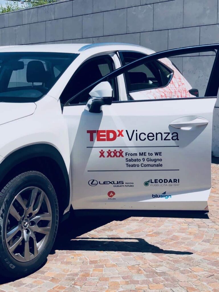 Decorazioni-Stampe-Tedx-Leodari-Pubblicita-Vicenza