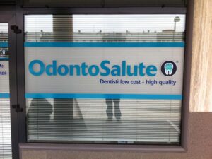 Decorazioni-Stampe-Odontosalute-Leodari-Pubblicita-Vicenza