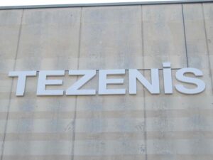 Insegne-Leodari-Pubblicita-Vicenza-Tezenis-1