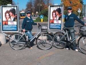Pubblicita-Itinerante-Come-Tu-Mi-Vuoi-Leodari-Pubblicita-Vicenza