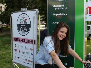 Pubblicita-Itinerante-Giro-Ditalia-Leodari-Pubblicita-Vicenza