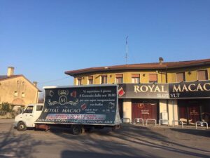 Pubblicita-Itinerante-Royal-Macao-Leodari-Pubblicita-Vicenza