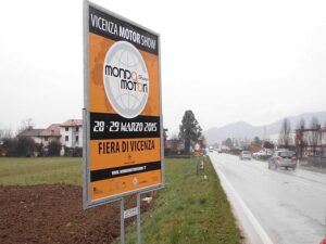Pubblicita-Itinerante-Motor-Show-Leodari-Pubblicita-Vicenzavicenza