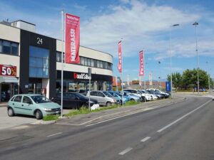 Striscioni-Stendardi-Nottefelx-Leodari-Pubblicita-Vicenza