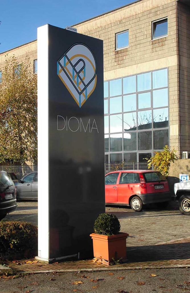 Totem 24 Totem-Dioma-Leodari-Pubblicita-Vicenza