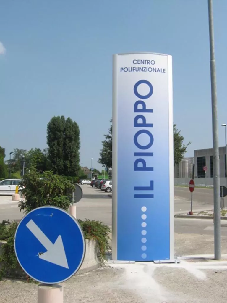 Totem-Il-Pioppo-Leodari-Pubblicita-Vicenza