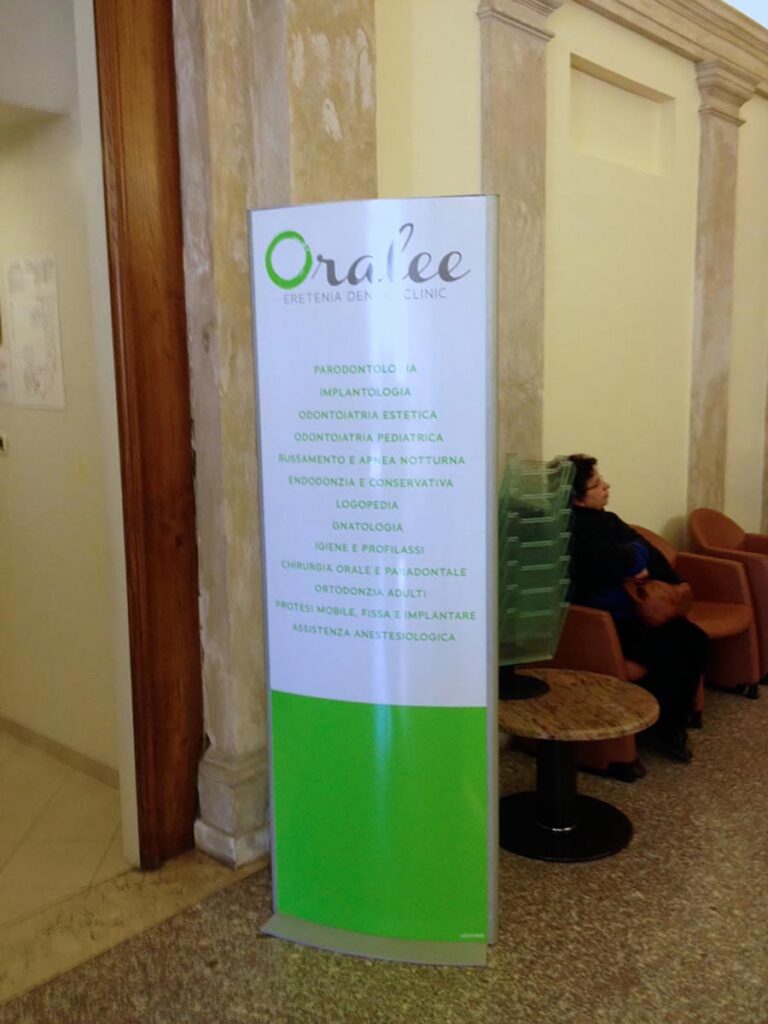 Totem 48 Totem-Oralee-Leodari-Pubblicita-Vicenza