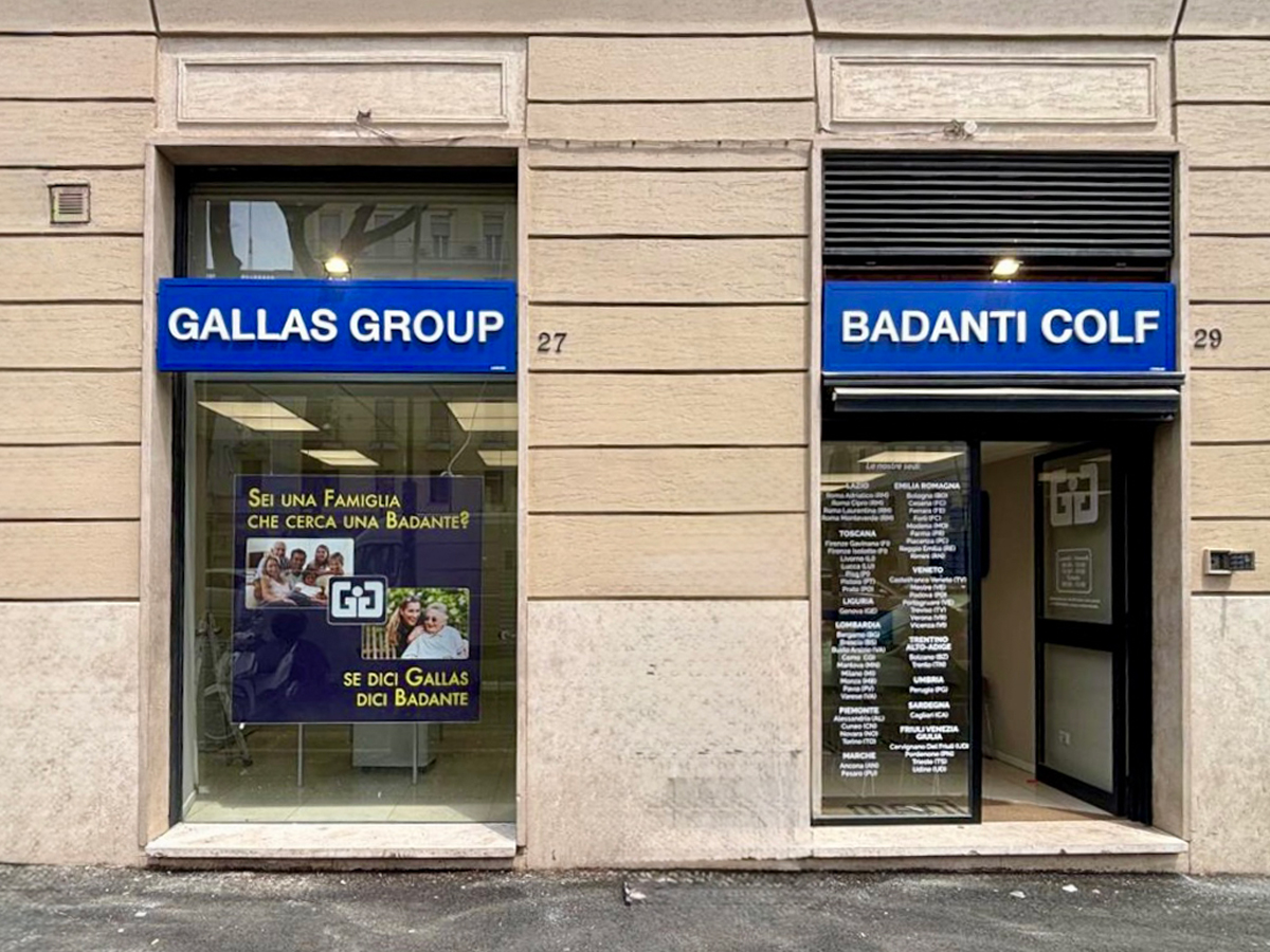 Insegne 6 Gallas Group Roma - Insegna Lettere Singole Opache Montate Su Pannello Di Fondo Con Telaio
